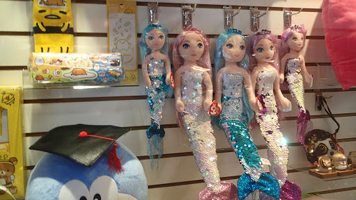 Book Store «Kingstone Bookstore», reviews and photos, 3288 Pierce St, Richmond, CA 94804, USA