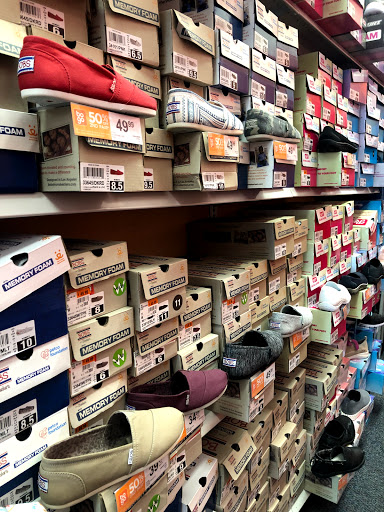 Shoe Store «Rack Room Shoes», reviews and photos, 4015 S Interstate Hwy 35 #326, San Marcos, TX 78666, USA