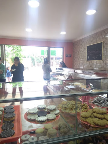 Opiniones de Pasteleria Sukkar en Machalí - Panadería