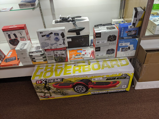 Warehouse store «Crazy Apes Discount Warehouse», reviews and photos, 2109 US-8, St Croix Falls, WI 54024, USA