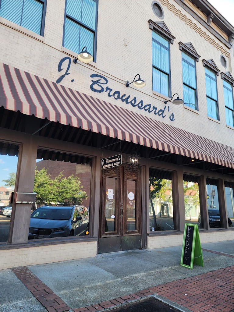 J. Broussard's Columbus, MS 39701 Menu, Hours, Reviews and Contact