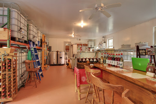 Winery «Halbrendt Vineyard & Winery», reviews and photos, 1150 Evergreen Way, Orrtanna, PA 17353, USA