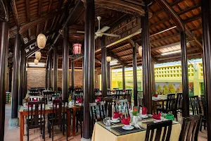 Nhà hàng Làng Nghệ chi nhánh Quảng Trị image