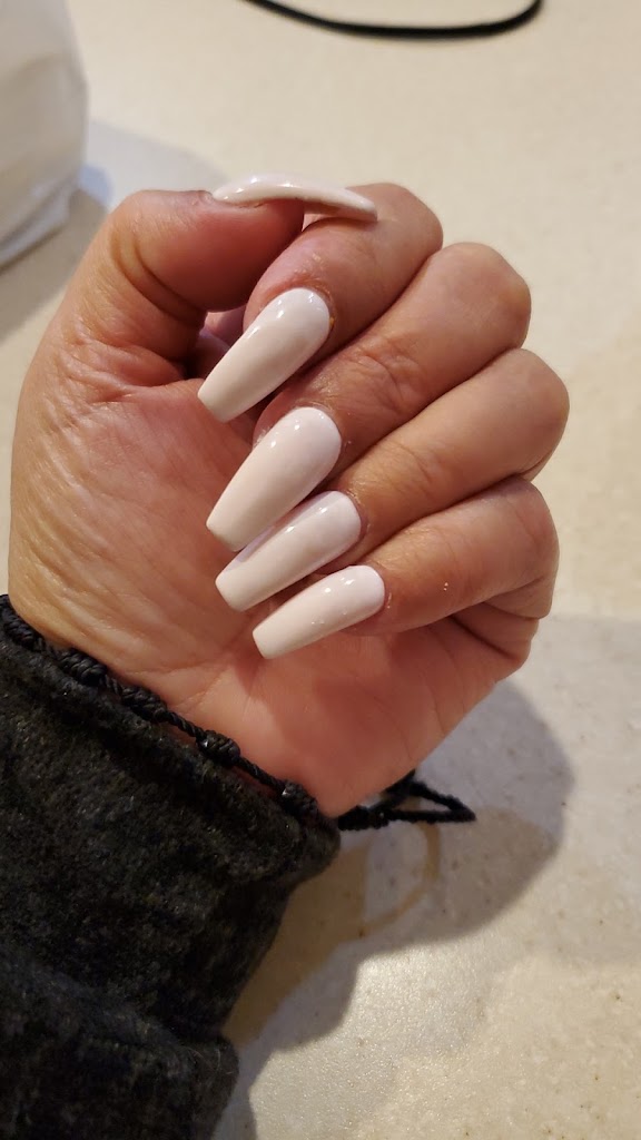 Regal Nails, Salon & Spa 53144