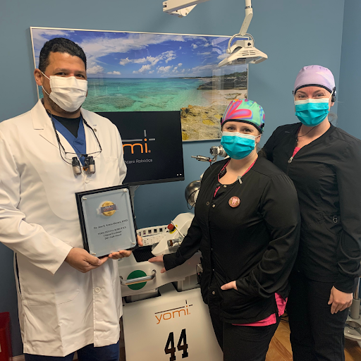 Dental Implants Periodontist «Jose I Arauz, DMD PA», reviews and photos