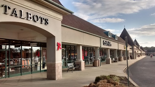 Shopping Mall «Jackson Premium Outlets», reviews and photos, 537 Monmouth Rd, Jackson, NJ 08527, USA