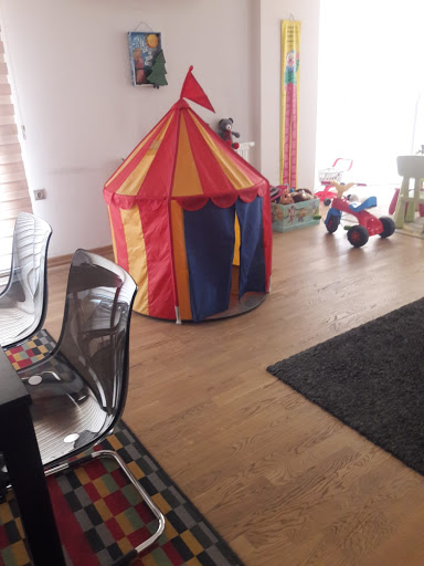 Dr. Zümrüt Salın Çocuk Muayenehanesi