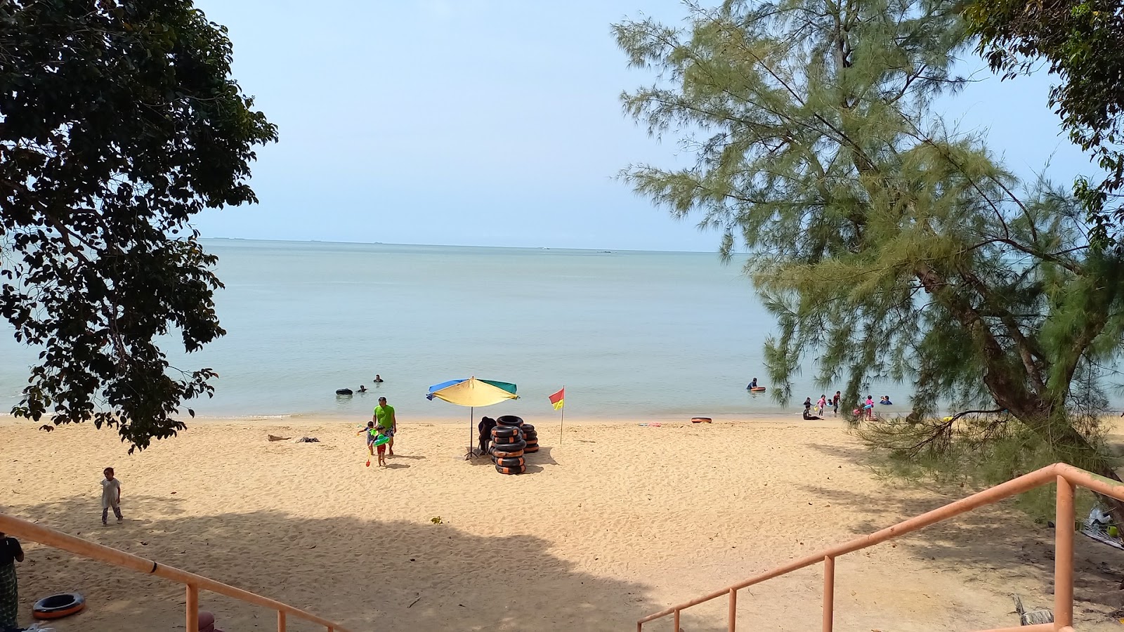 Tanjung Bidara Beach'in fotoğrafı imkanlar alanı