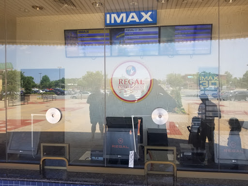 Movie Theater «Regal Cinemas Palladium 14 & IMAX», reviews and photos, 5830 Samet Dr, High Point, NC 27265, USA