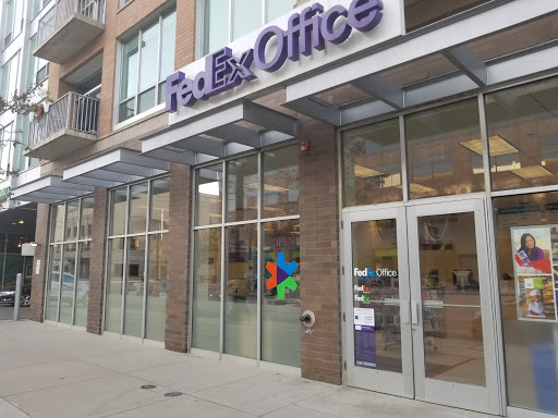 Print Shop «FedEx Office Print & Ship Center», reviews and photos, 3670 Woodward Ave #102, Detroit, MI 48201, USA