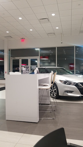 Nissan Dealer «Nissan of Huntington», reviews and photos, 850 E Jericho Turnpike, Huntington Station, NY 11746, USA