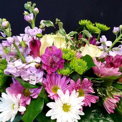 Florist «Mills & Young Florists», reviews and photos, 7122 Dixie Hwy, Louisville, KY 40258, USA