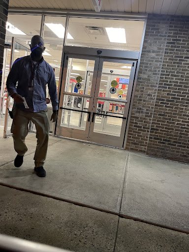 Department Store «T.J. Maxx», reviews and photos, 700 Broadway, Westwood, NJ 07675, USA