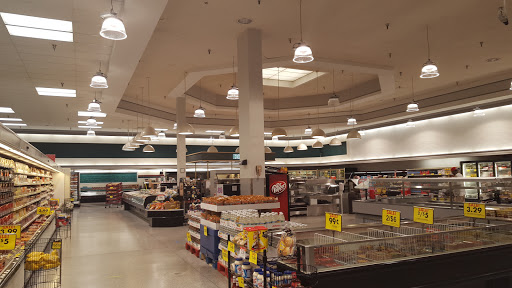 Grocery Store «Schnucks», reviews and photos, 9074 Overland Plaza, Overland, MO 63114, USA