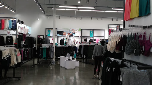 Clothing Store «Old Navy», reviews and photos, 3470 W Century Blvd, Inglewood, CA 90303, USA