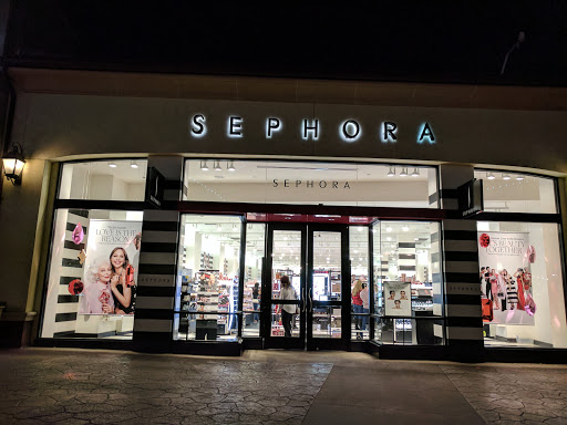 Cosmetics Store «SEPHORA», reviews and photos, 639 E Shaw Ave, Fresno, CA 93710, USA