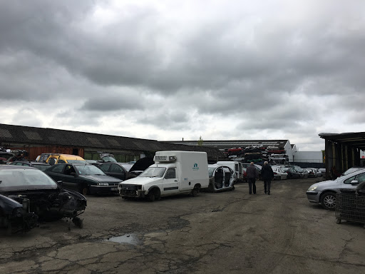 Photo 3 - Brocéliande Pièces Auto (vendre sa voiture)