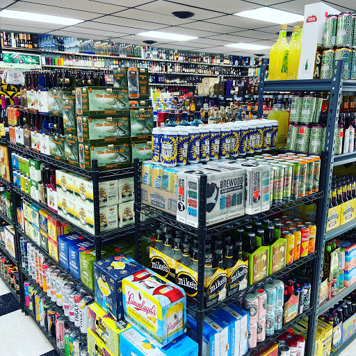 Liquor Store «Oakview Party Store», reviews and photos, 42256 Palmer Rd, Canton, MI 48188, USA