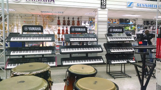 Tiendas pianos Santo Domingo