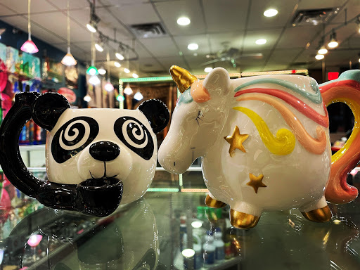 Tobacco Shop «Funky Bean Smoke Shop», reviews and photos, 1163 N Farnsworth Ave, Aurora, IL 60505, USA