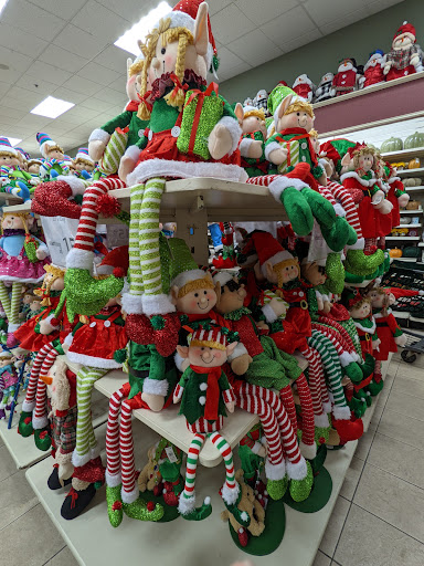 Home Goods Store «Christmas Tree Shops», reviews and photos, 2700 Veterans Rd W, Staten Island, NY 10309, USA