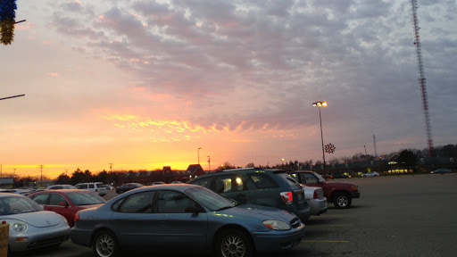 Shopping Mall «Lincoln Shopping Center», reviews and photos, 26092 Greenfield Rd, Oak Park, MI 48237, USA