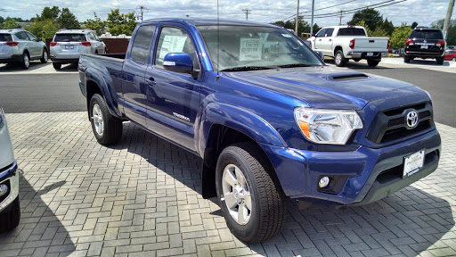 Toyota Dealer «Langway Toyota of Newport», reviews and photos, 285 E Main Rd, Middletown, RI 02842, USA
