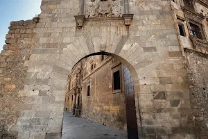Arco de Santo Domingo image