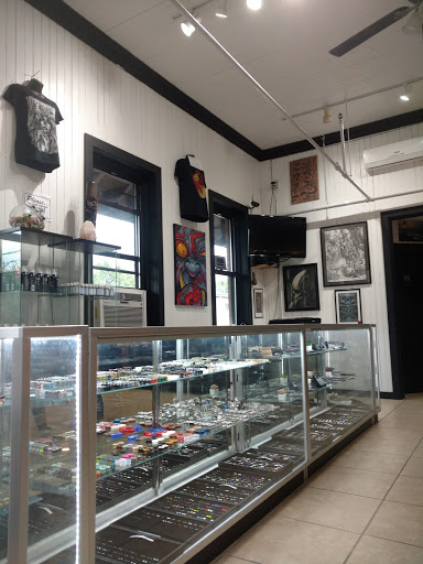 Tattoo Shop «Needlewurks Body Piercing & Tattoo», reviews and photos, 80 W Circular St, Saratoga Springs, NY 12866, USA