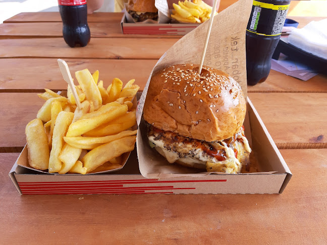 Értékelések erről a helyről: Ájj Burger, Kismaros - Hamburger