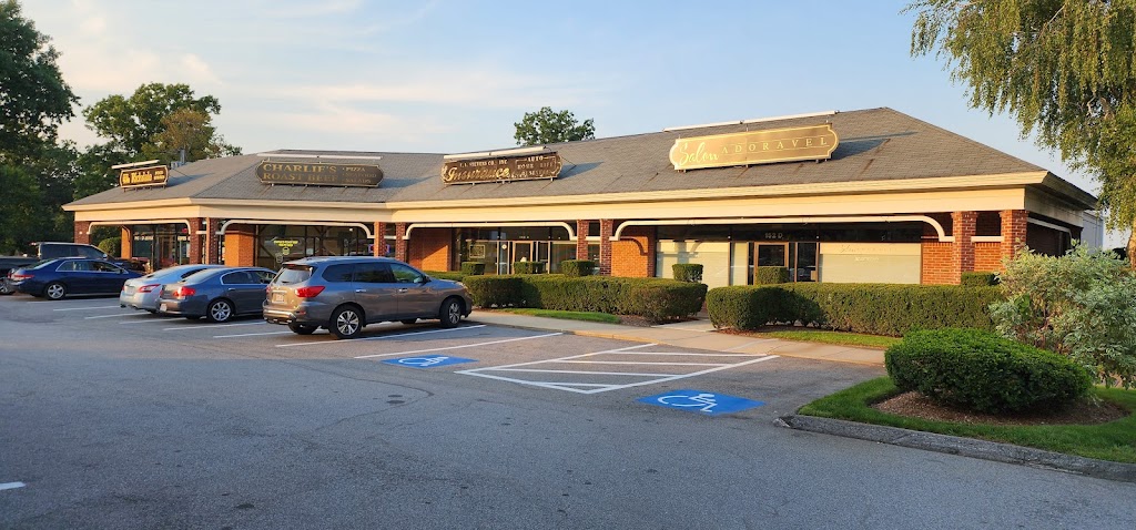 Salon Adoravel 01949