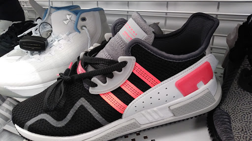 Clothing Store «Ross Dress for Less», reviews and photos, 1235 N Peachtree Pkwy, Peachtree City, GA 30269, USA