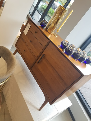 Furniture Store «west elm», reviews and photos, 1 Bellevue Way NE, Bellevue, WA 98004, USA