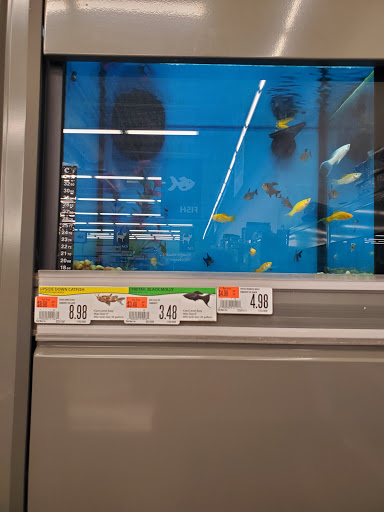 Pet Supply Store «Pet Supplies Plus», reviews and photos, 720 Hoosick Rd, Troy, NY 12180, USA