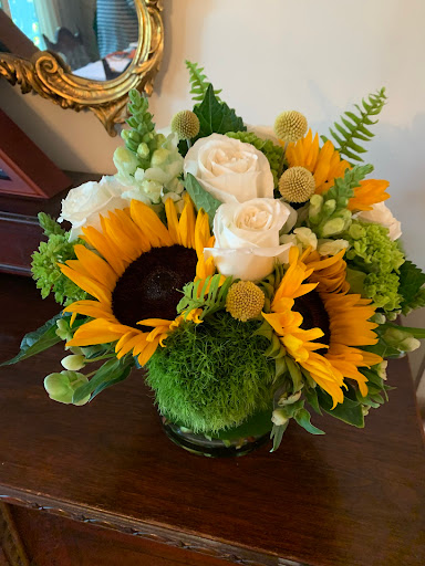 Florist «Posies of Wellesley», reviews and photos, 158 E Central St, Natick, MA 01760, USA