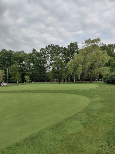 Golf Course «Willow Brook Golf Course», reviews and photos, 124 Brookfield St, South Windsor, CT 06074, USA