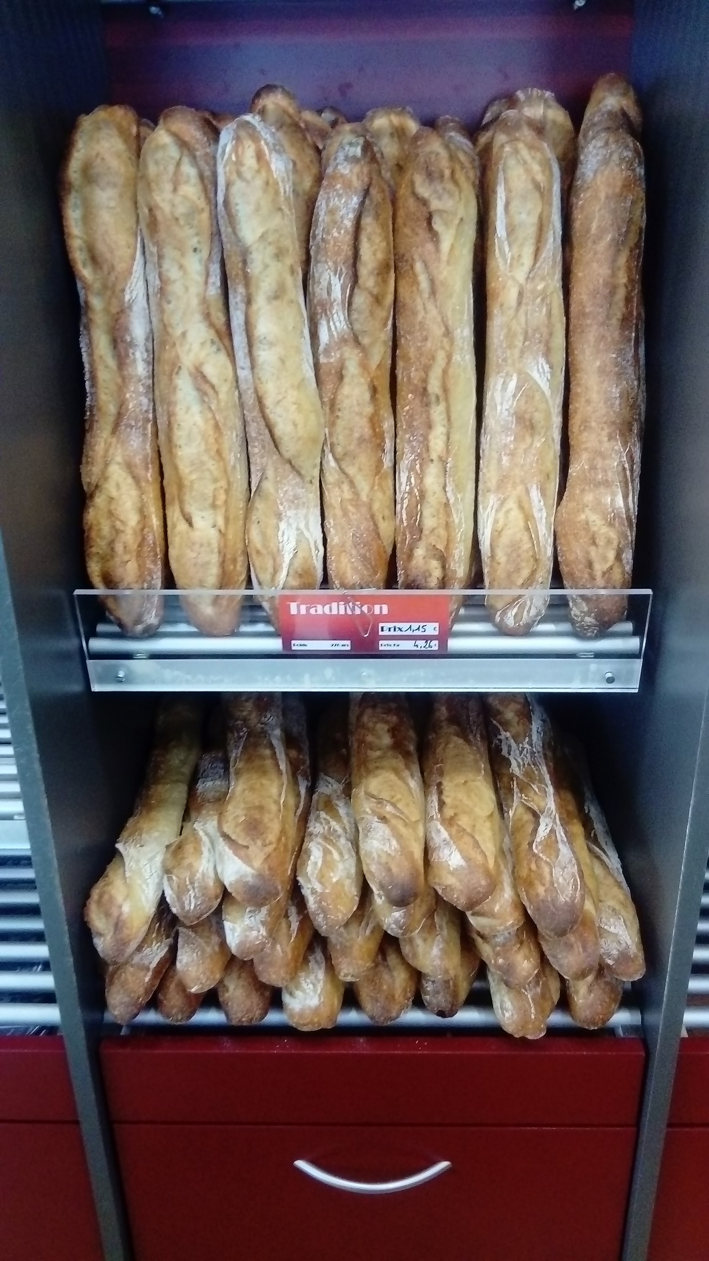 Photo n° 19 de l'avis de Petermann.i fait le 10/04/2018 à 09:10