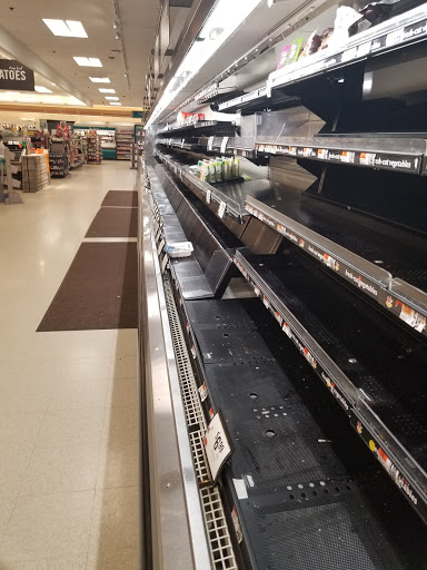 Grocery Store «Super Stop & Shop», reviews and photos, 100 Macy St, Amesbury, MA 01913, USA