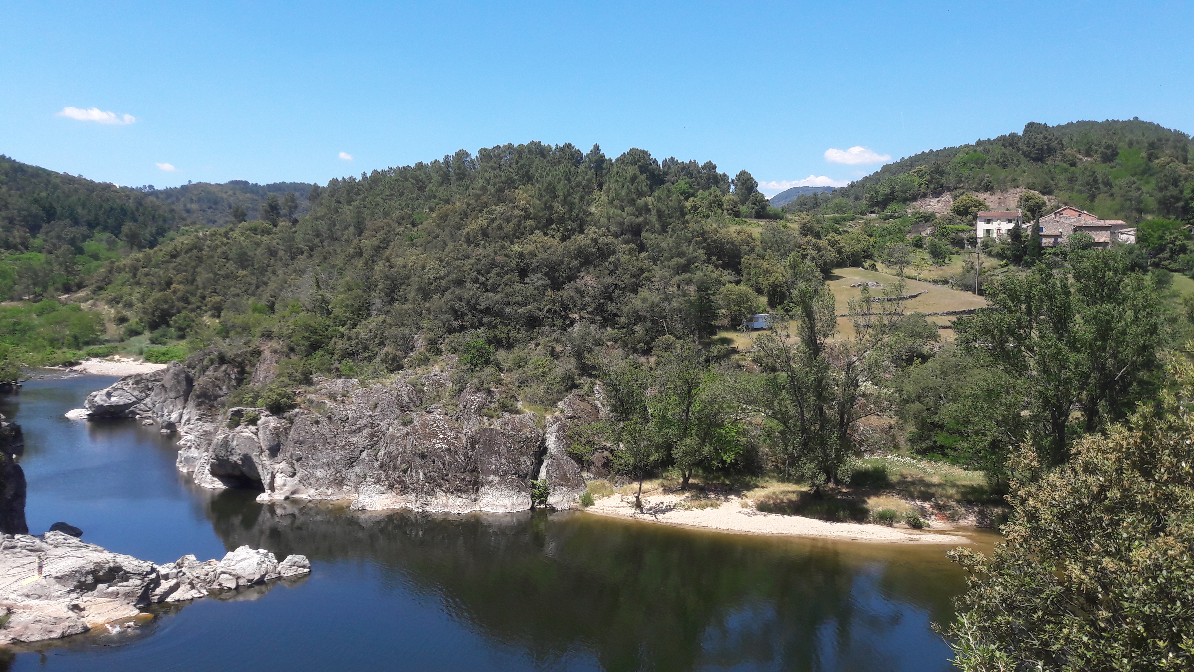 Photo n° 2 de l'avis de Jules.e fait le 02/06/2019 à 17:09