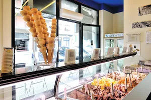 Gelateria Coccoverde image