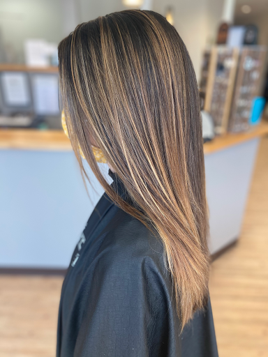 Hair Salon «Di Moda Salon», reviews and photos, 30 Main St STE. 140, Burlington, VT 05401, USA