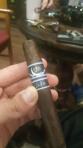 Tobacco Shop «Orange Cigar & More», reviews and photos, 278 Boston Post Rd, Orange, CT 06477, USA