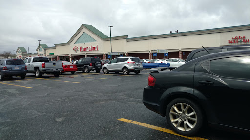 Grocery Store «Hannaford Supermarket», reviews and photos, 193 Boston Post Rd W, Marlborough, MA 01752, USA