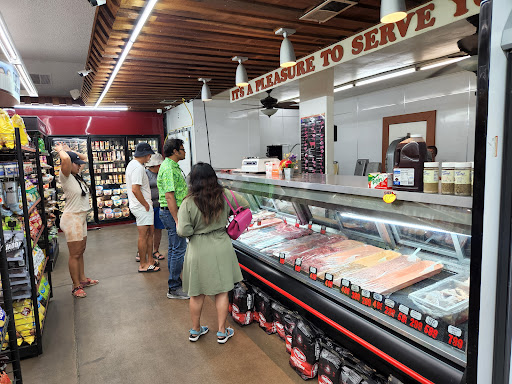 Grocery Store «Village Market», reviews and photos, 40869 Sierra Dr, Three Rivers, CA 93271, USA