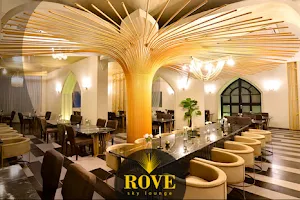 مطعم روف سكاي لاونج - Rove Sky Lounge Restaurant image