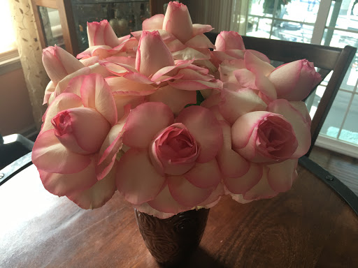 Florist «Larkin Floral & Gifts», reviews and photos, 230 N McLean Blvd, Elgin, IL 60123, USA