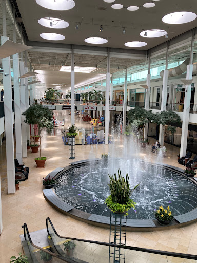 Shopping Mall «Plymouth Meeting Mall», reviews and photos, 500 W Germantown Pike, Plymouth Meeting, PA 19462, USA