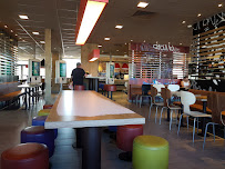 Atmosphère du Restauration rapide McDonald's à Marseille - n°4