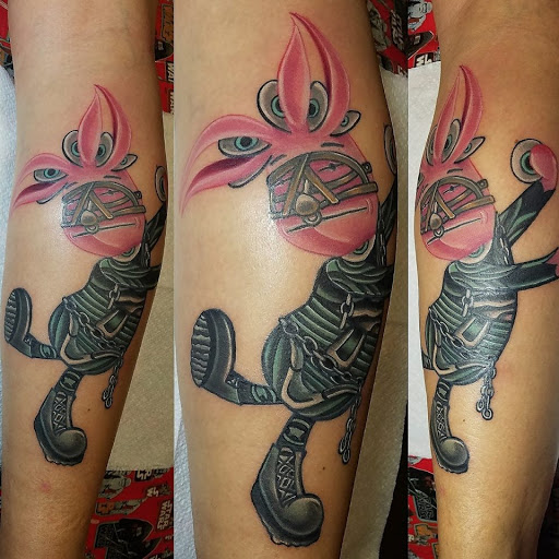 Tattoo Shop «Iconic Tattoo & Piercing», reviews and photos, 16610 N 75th Ave #106, Peoria, AZ 85382, USA