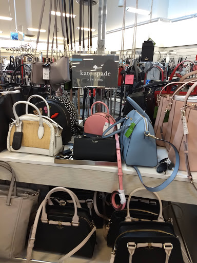 Department Store «Nordstrom Rack Tempe Marketplace», reviews and photos, 1900 E Rio Salado Pkwy, Tempe, AZ 85281, USA